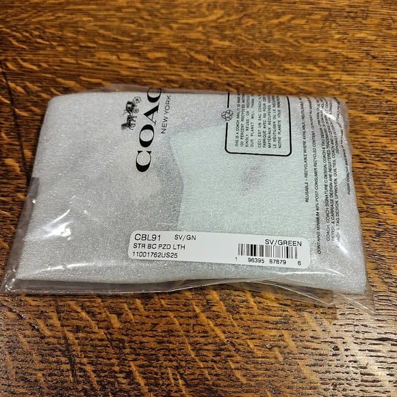 Coach Star Bag Charm Coin Purse NWT - Picture 2 of 3